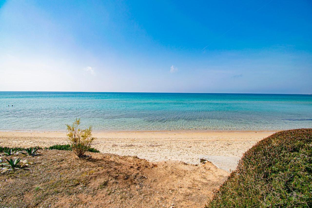 Coel Luxury Suites By Rentalspro Services - Potidea Halkidiki Nea Poteidaia Luaran gambar