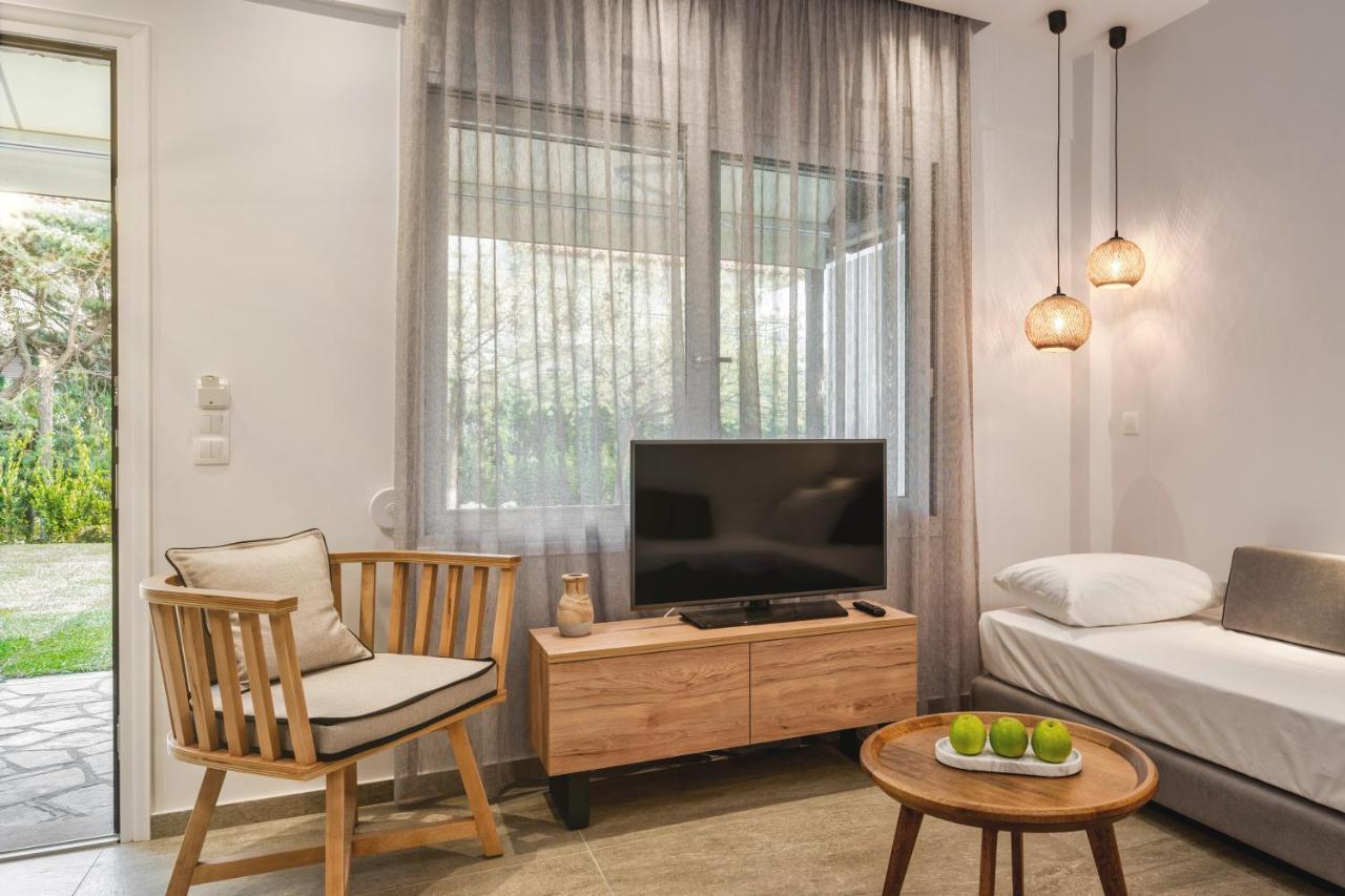 Coel Luxury Suites By Rentalspro Services - Potidea Halkidiki Nea Poteidaia Luaran gambar